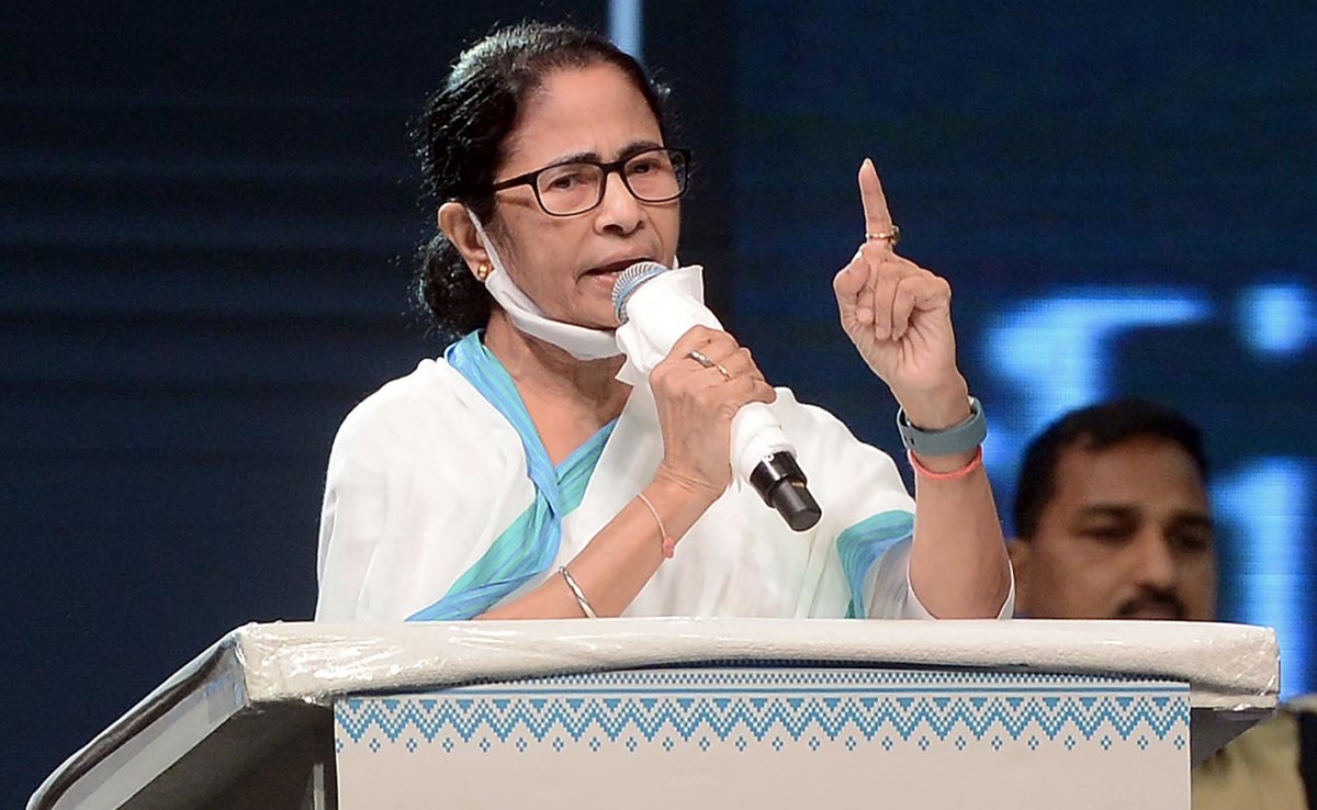 Lok Sabha Elections 2024: Mamata bluntly tells Indi Alliance, will not give even a single seat to Congress in Bengal