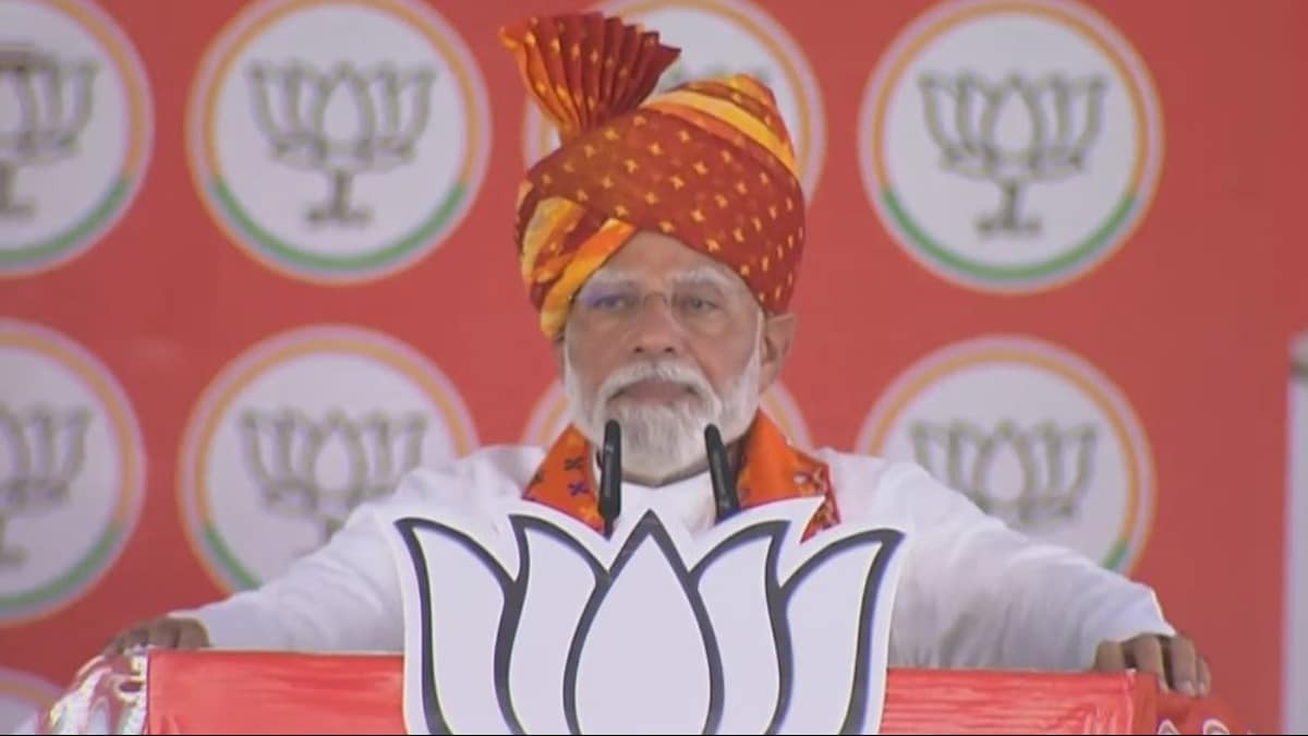 PM Modi's claim - People of India alliance are also busy in auctioning PM's chair.